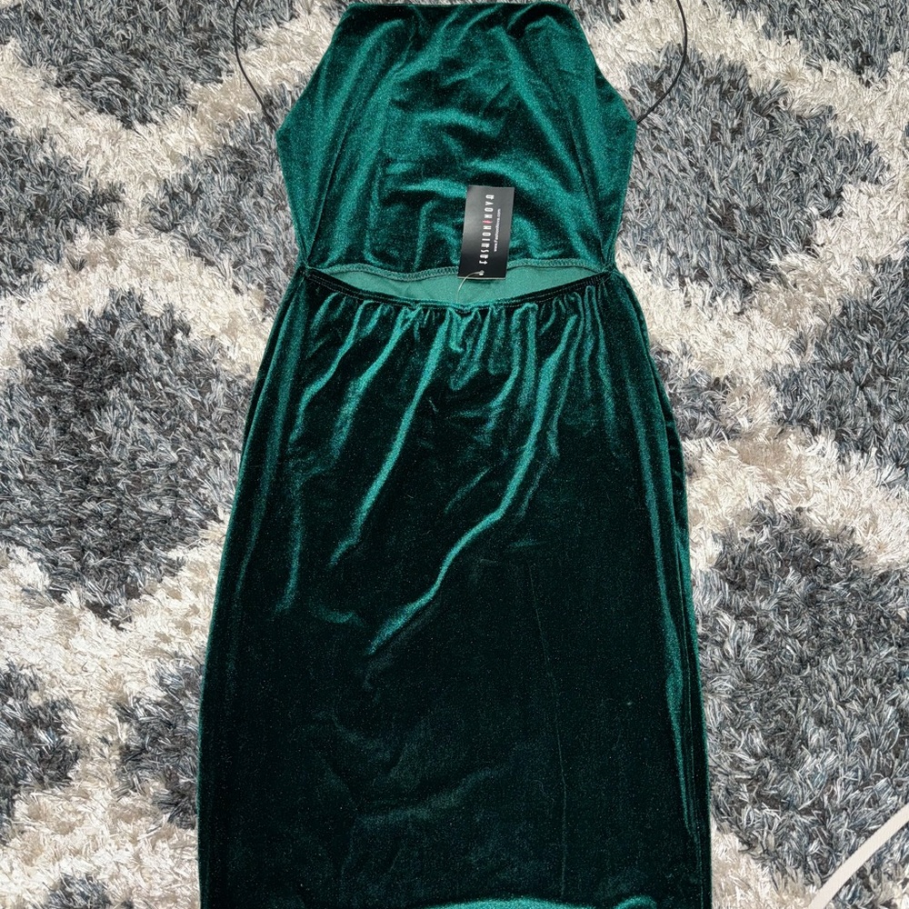 Velvet Dress - Picture 2 of 2